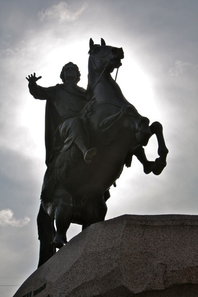 St. Petersburg statue