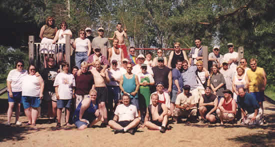 2000 Picnic Attendees jpg